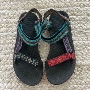 TEVA Upcycle Sandals, W8